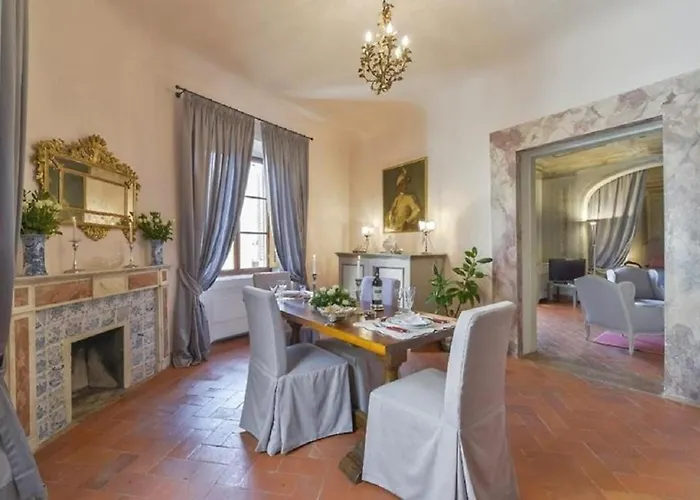 Maggio Frescoes By Vacavilla
